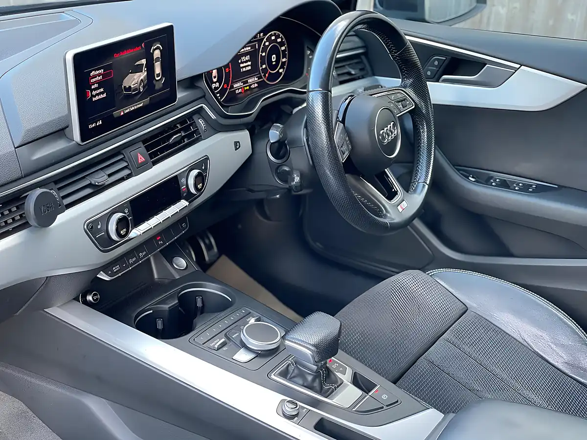 Used 2017 Audi A5 S Line Blue - Interior and Exterior details 3
