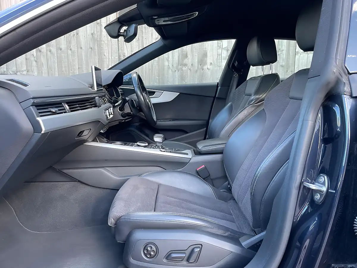Used 2017 Audi A5 S Line Blue - Interior and Exterior details 4