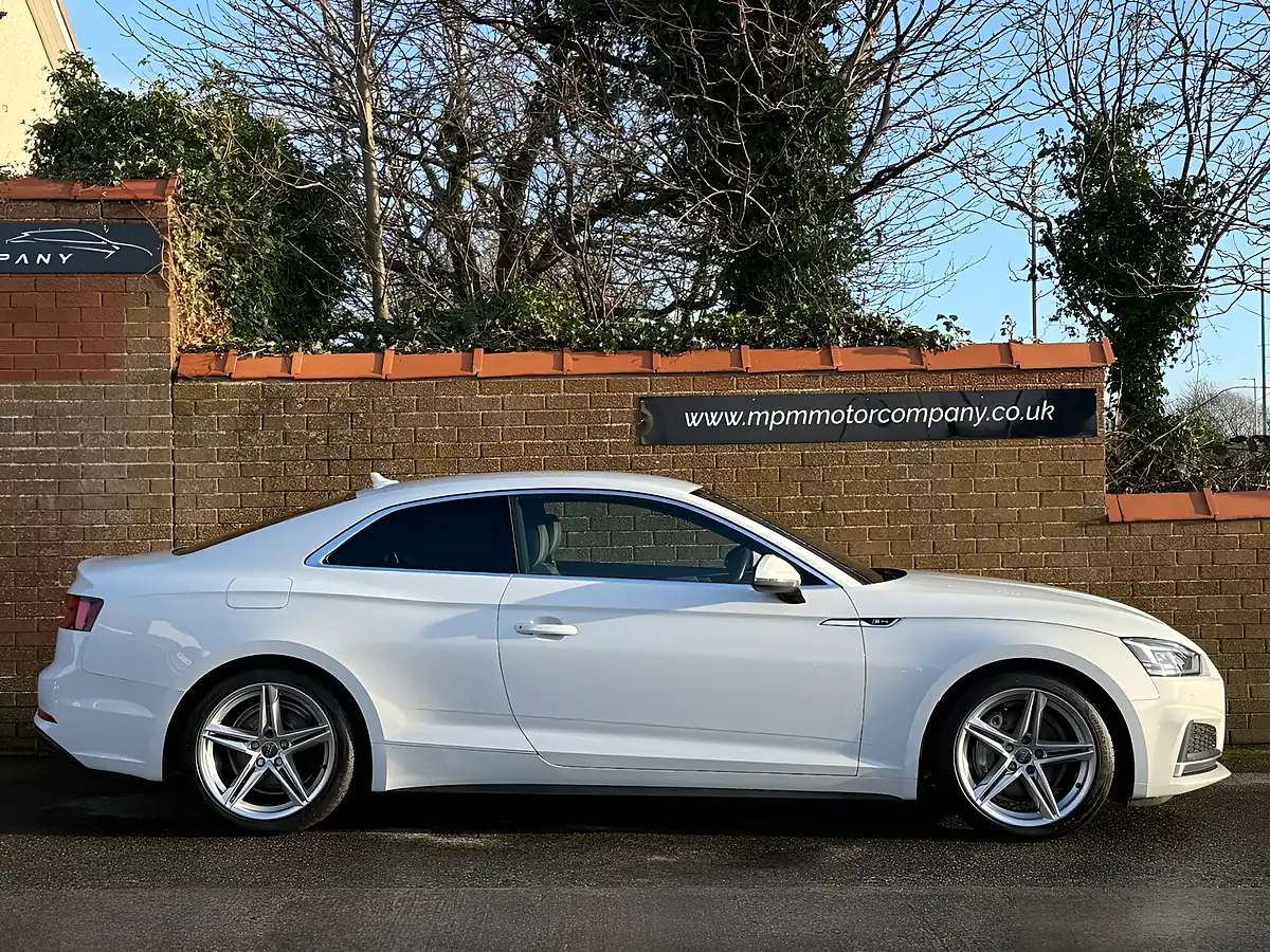 Used 2017 Audi A5 S Line Coupe White - Interior and Exterior details 3