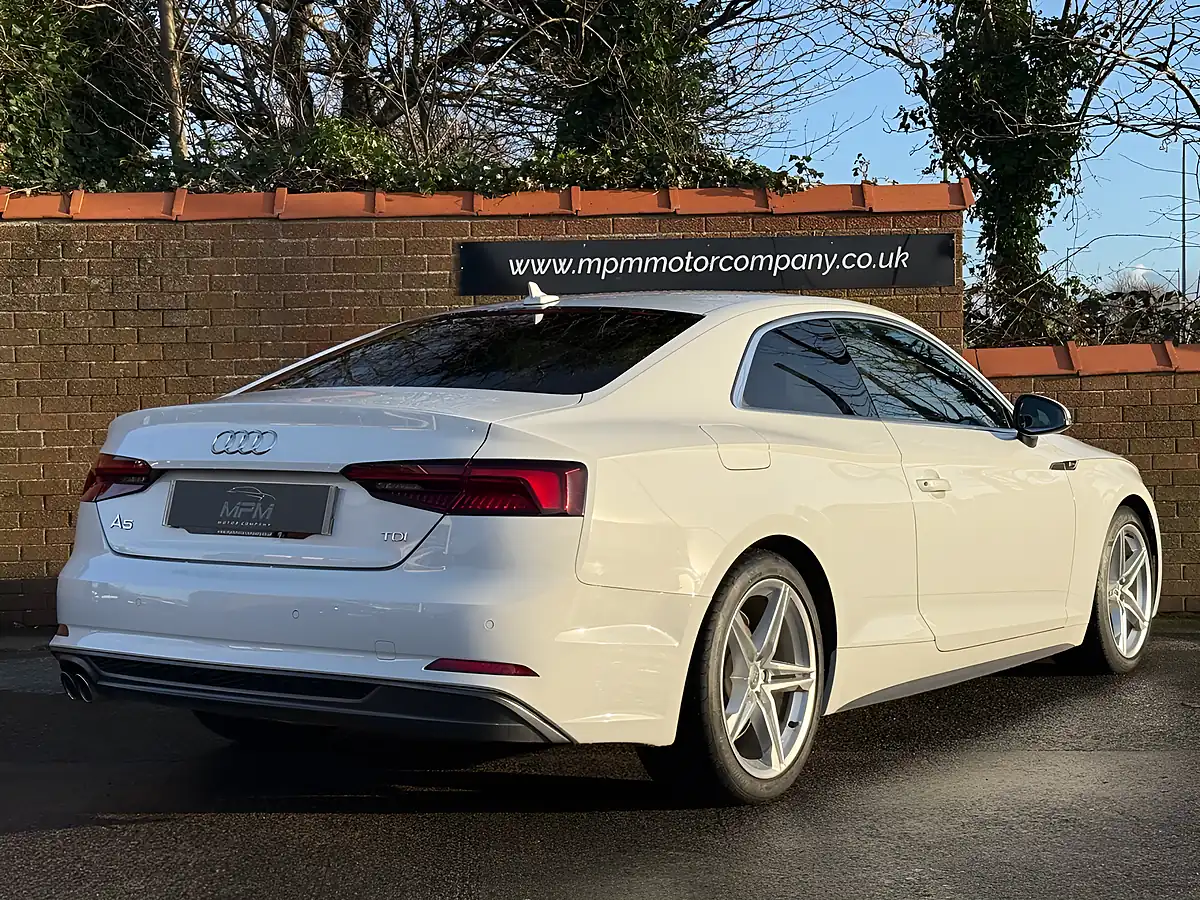 Used 2017 Audi A5 S Line Coupe White - Interior and Exterior details 5