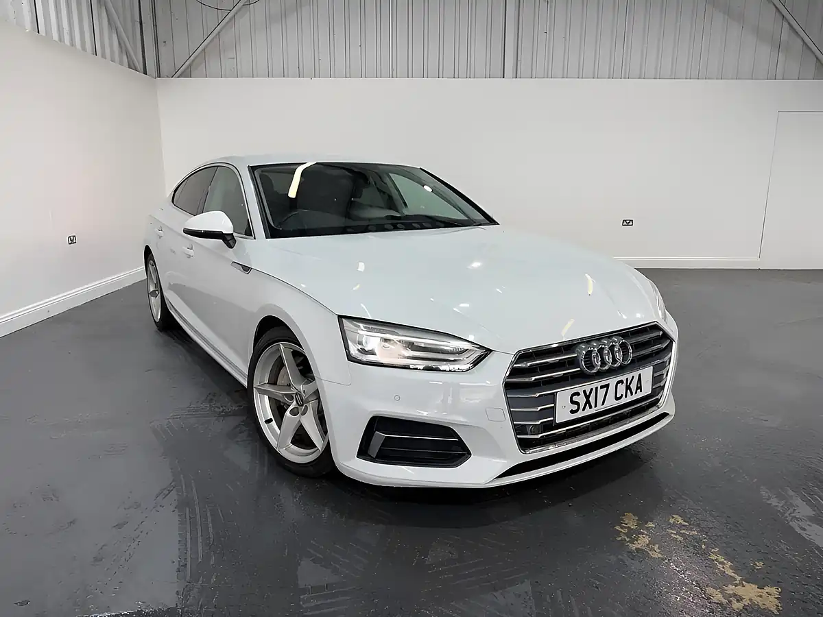 Used 2017 Audi A5 Sport White - Front View