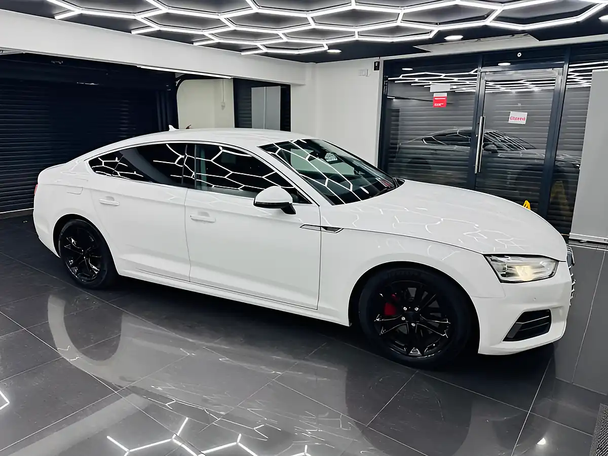 Used 2017 Audi A5 Sport White - Interior and Exterior details 8