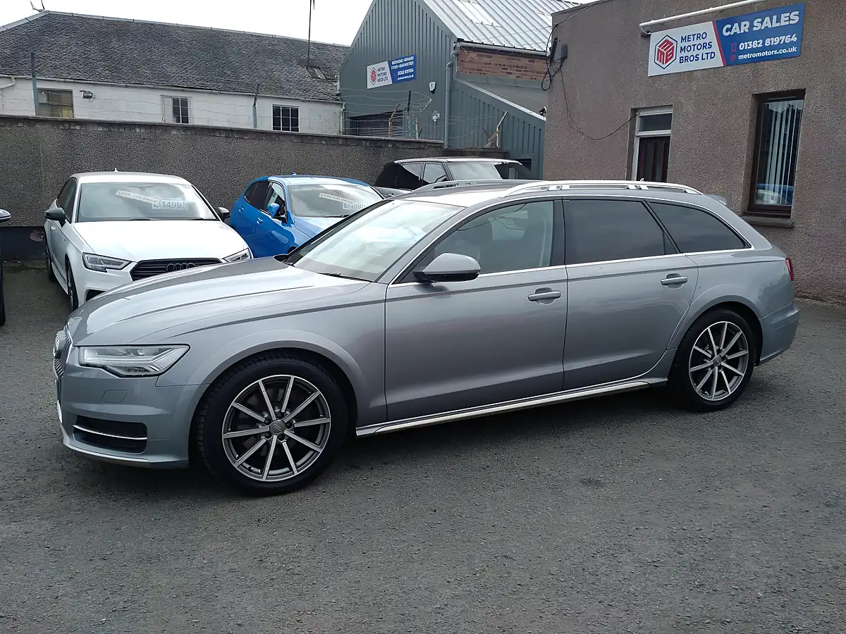 Used 2017 Audi A6 Allroad Sport Grey - Interior and Exterior details 2