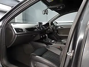 Used 2017 Audi A6 Avant Black Edition Daytona Grey Pearl Effect - Interior and Exterior details 13