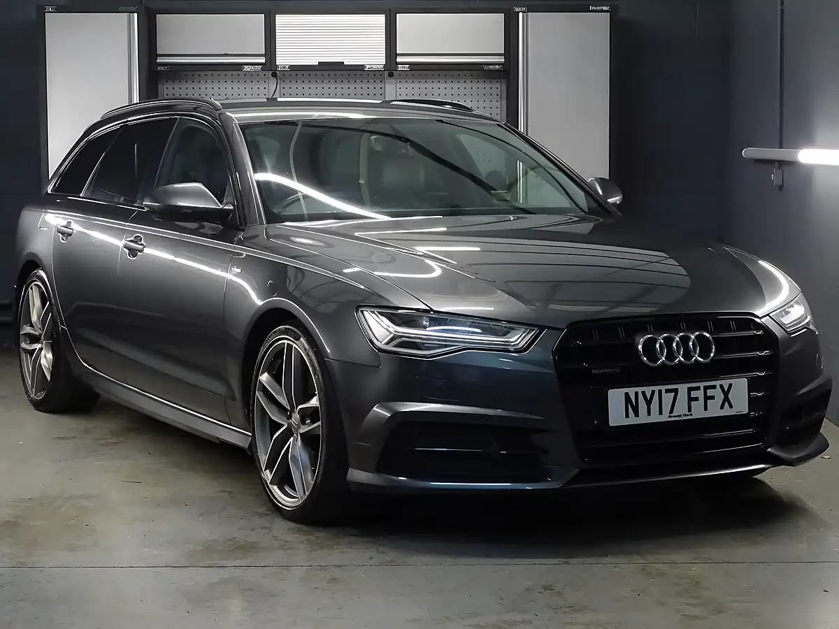 Used 2017 Audi A6 Avant Black Edition Daytona Grey Pearl Effect - Interior and Exterior details 5