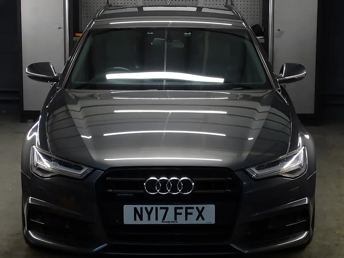 Used 2017 Audi A6 Avant Black Edition Daytona Grey Pearl Effect - Interior and Exterior details 7