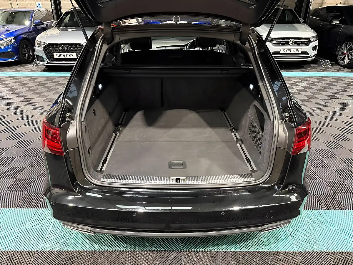 Used 2017 Audi A6 Avant S Line Black - Interior and Exterior details 14