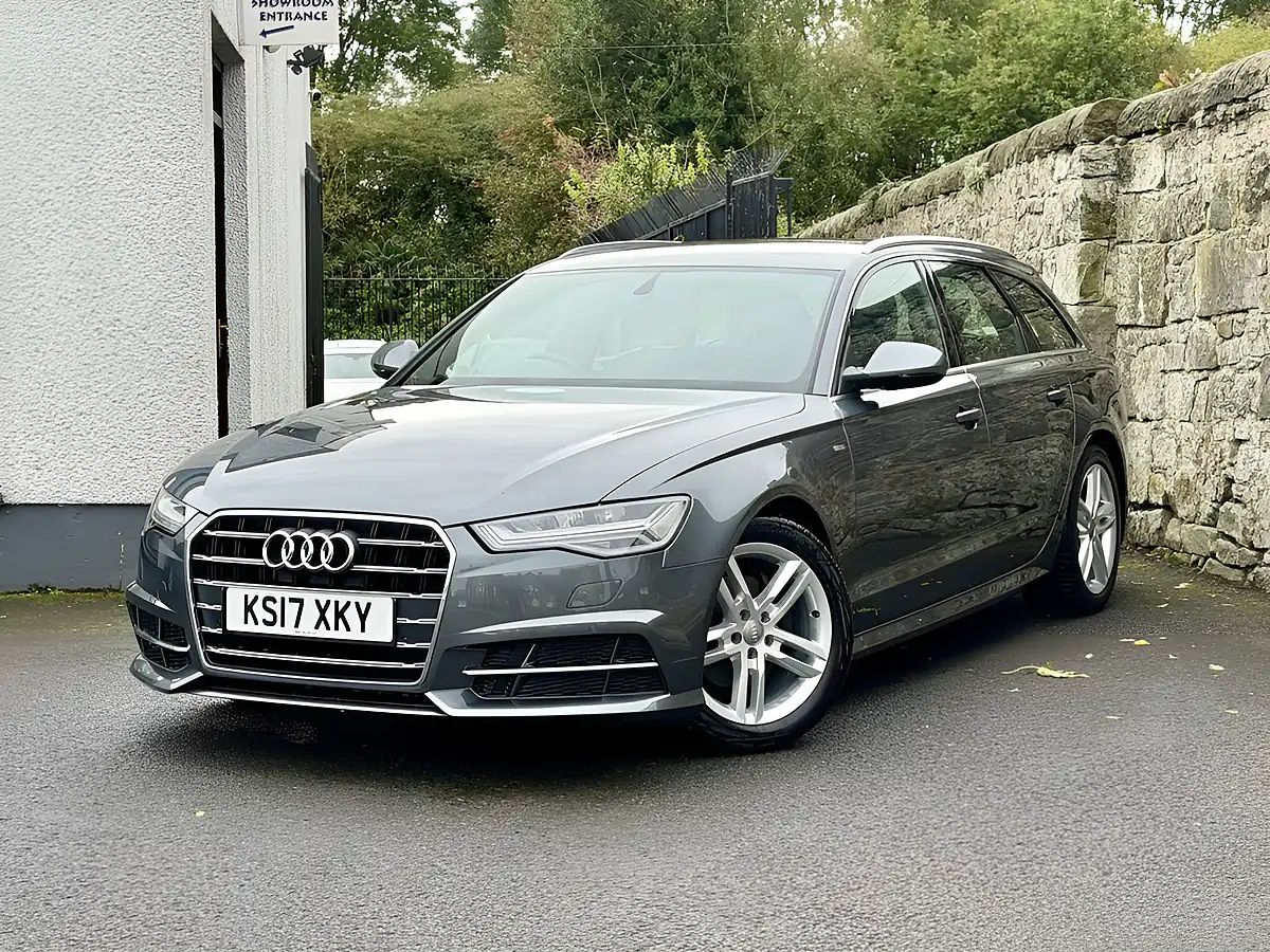 Used 2017 Audi A6 Avant S Line Grey - Interior and Exterior details 4