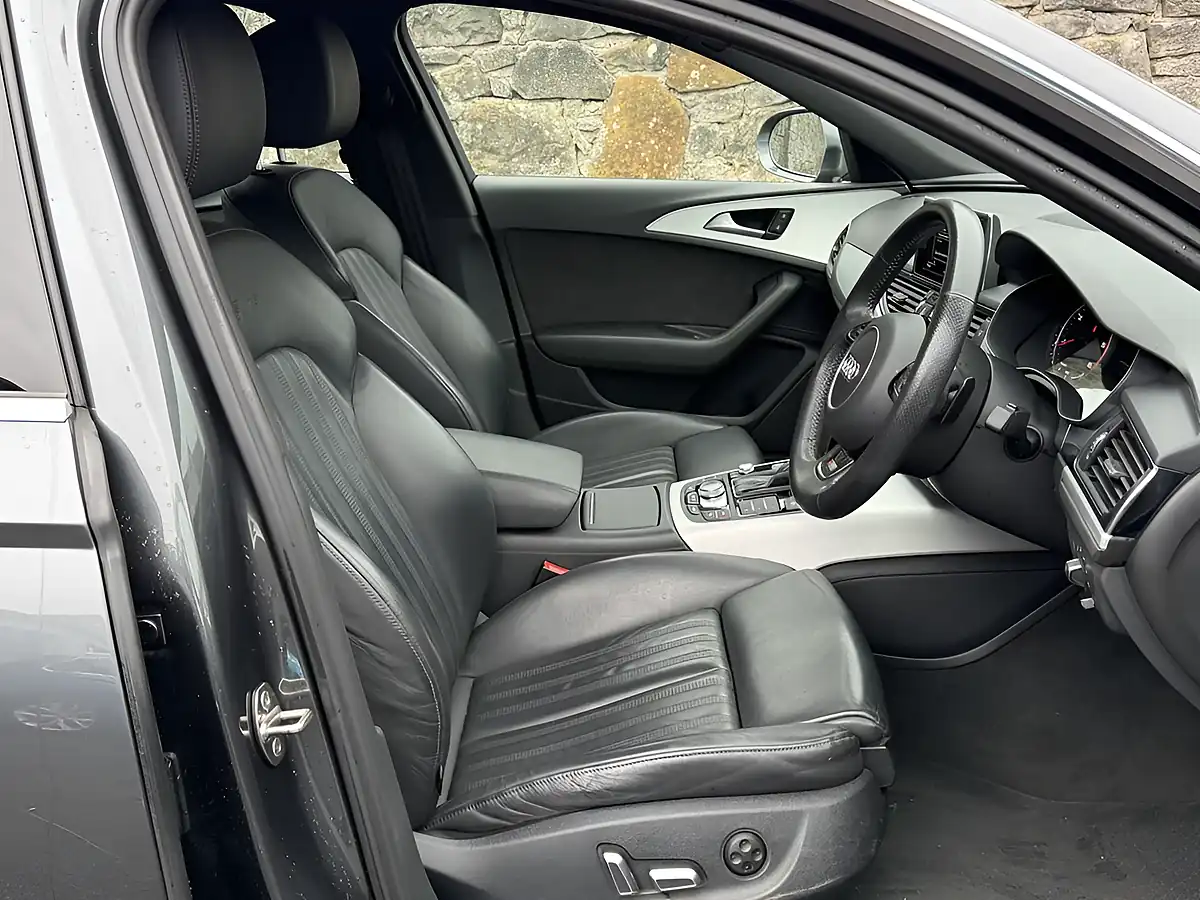 Used 2017 Audi A6 Avant S Line Grey - Interior and Exterior details 5