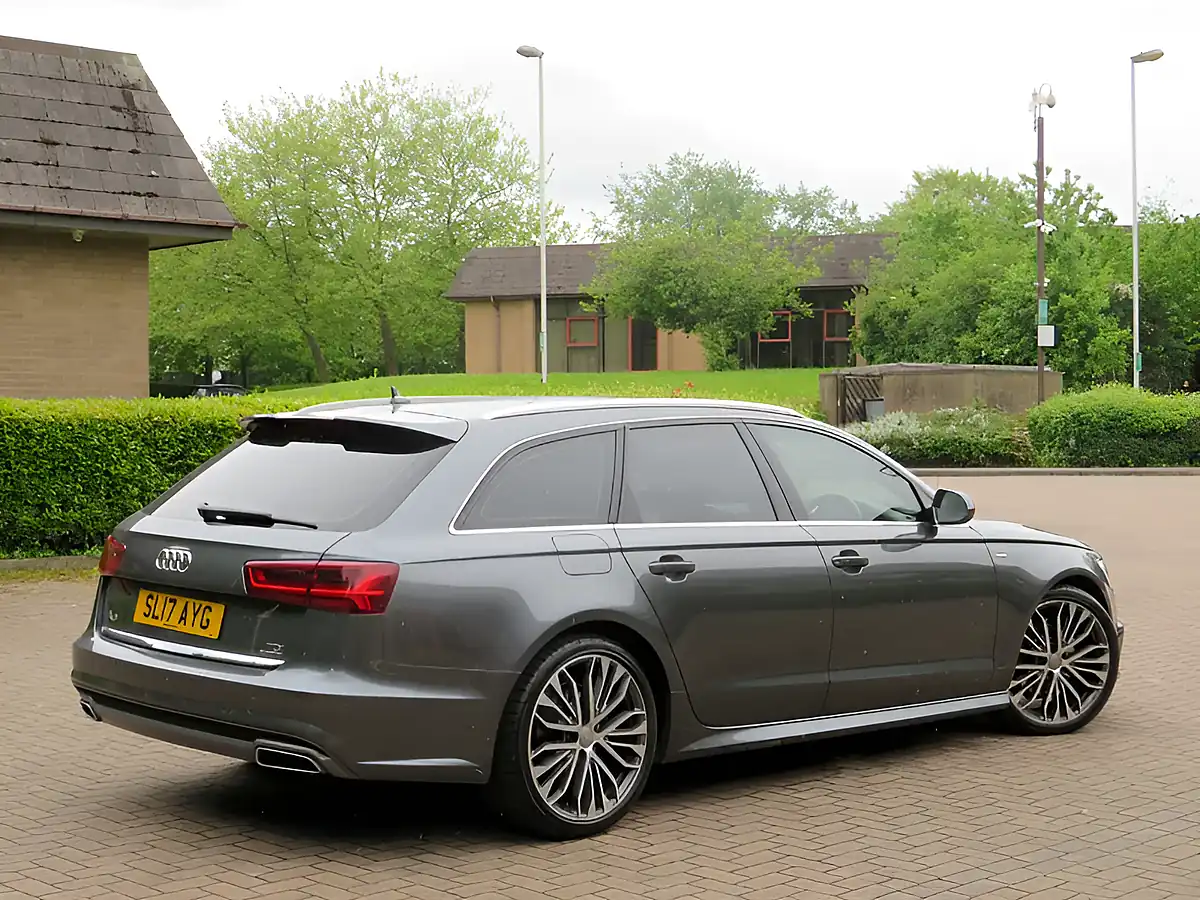 Used 2017 Audi A6 Avant S Line Ultra Daytona Grey Metallic - Interior and Exterior details 3