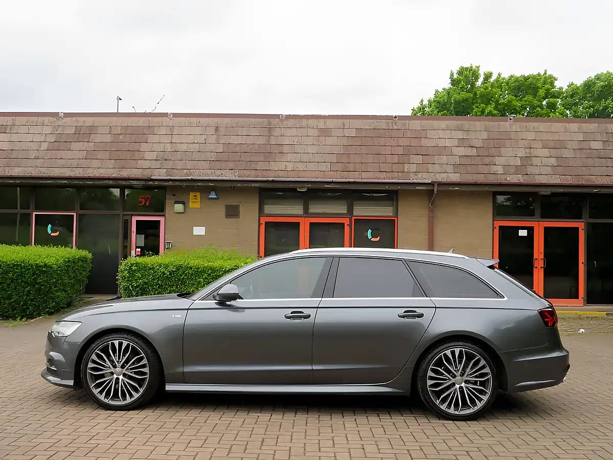 Used 2017 Audi A6 Avant S Line Ultra Daytona Grey Metallic - Interior and Exterior details 6