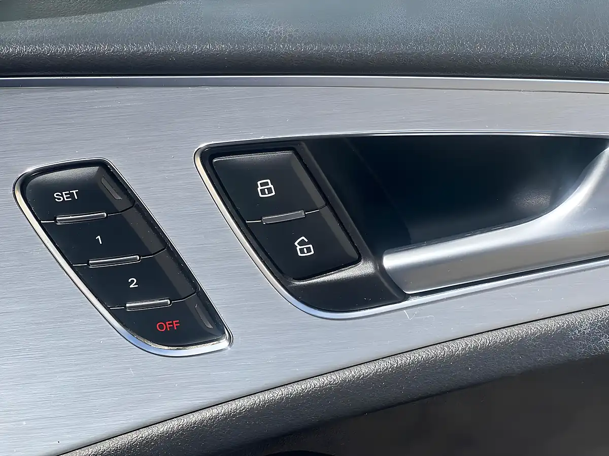 Used 2017 Audi A6 S Line Silver - Interior and Exterior details 13