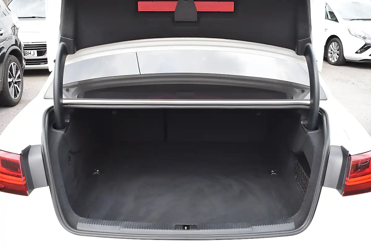 Used 2017 Audi A6 Saloon Black Edition White - Interior and Exterior details 10