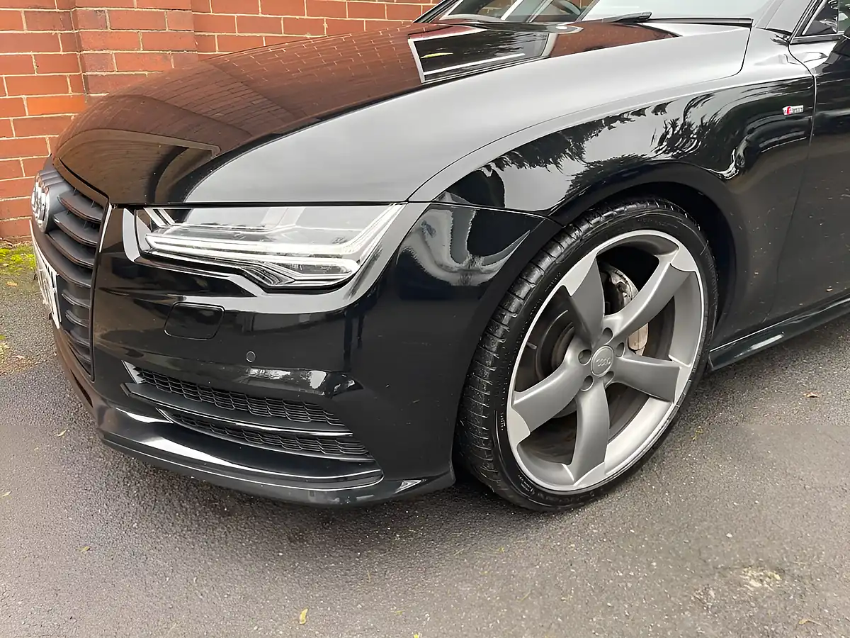 Used 2017 Audi A7 Black Edition Black - Interior and Exterior details 9