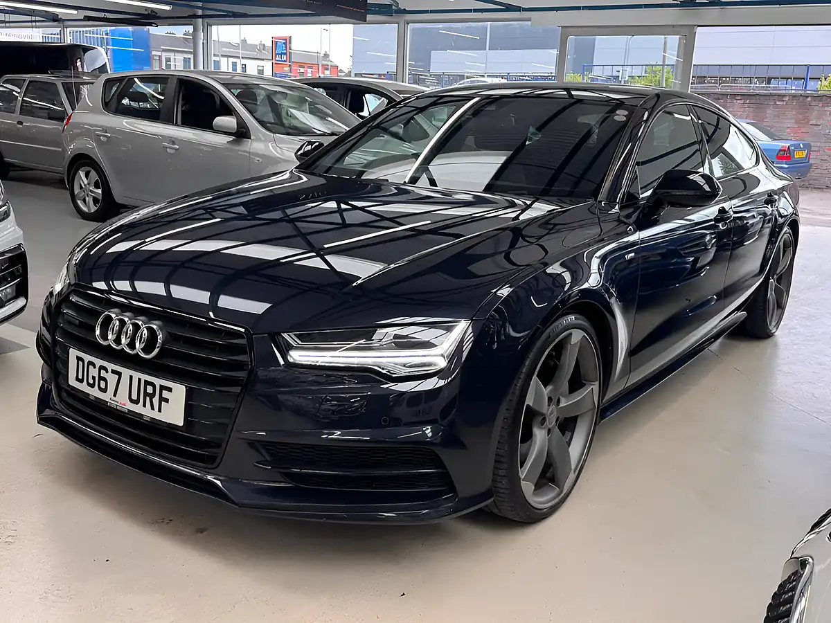 Used 2017 Audi A7 Black Edition Blue - Interior and Exterior details 4