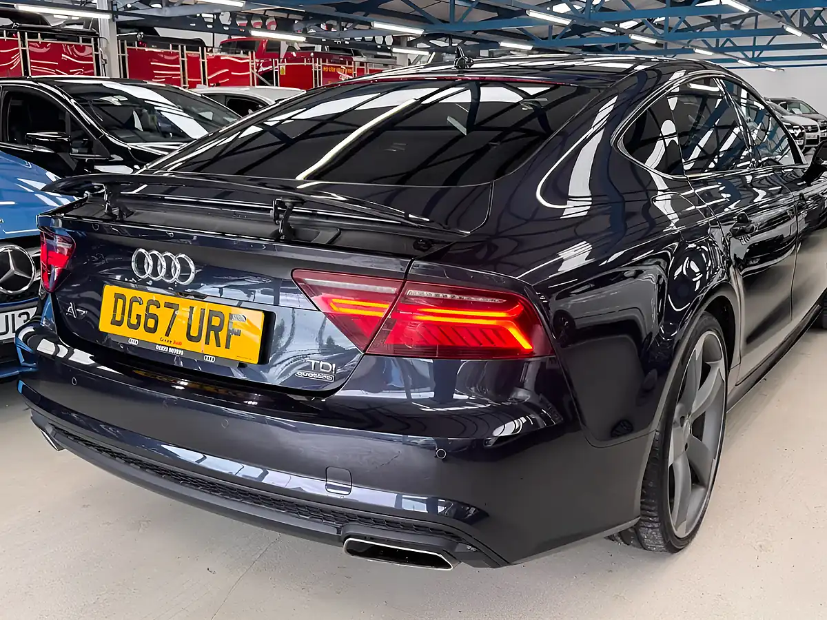 Used 2017 Audi A7 Black Edition Blue - Interior and Exterior details 7