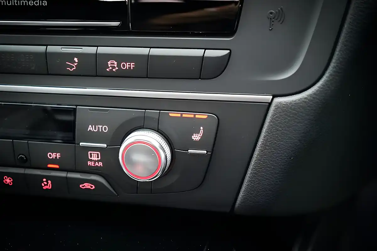 Used 2017 Audi A7 Black Edition Grey - Interior and Exterior details 17