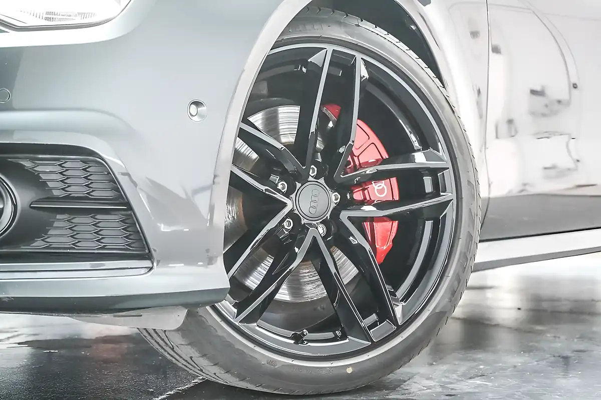 Used 2017 Audi A7 Black Edition Grey - Interior and Exterior details 2