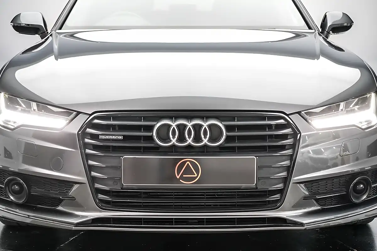 Used 2017 Audi A7 Black Edition Grey - Interior and Exterior details 8