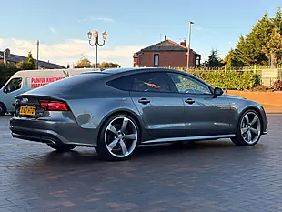 Used 2017 Audi A7 Black Edition Grey - Interior and Exterior details 8