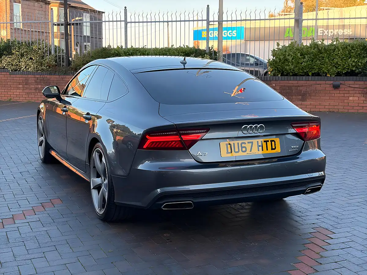 Used 2017 Audi A7 Black Edition Grey - Interior and Exterior details 9