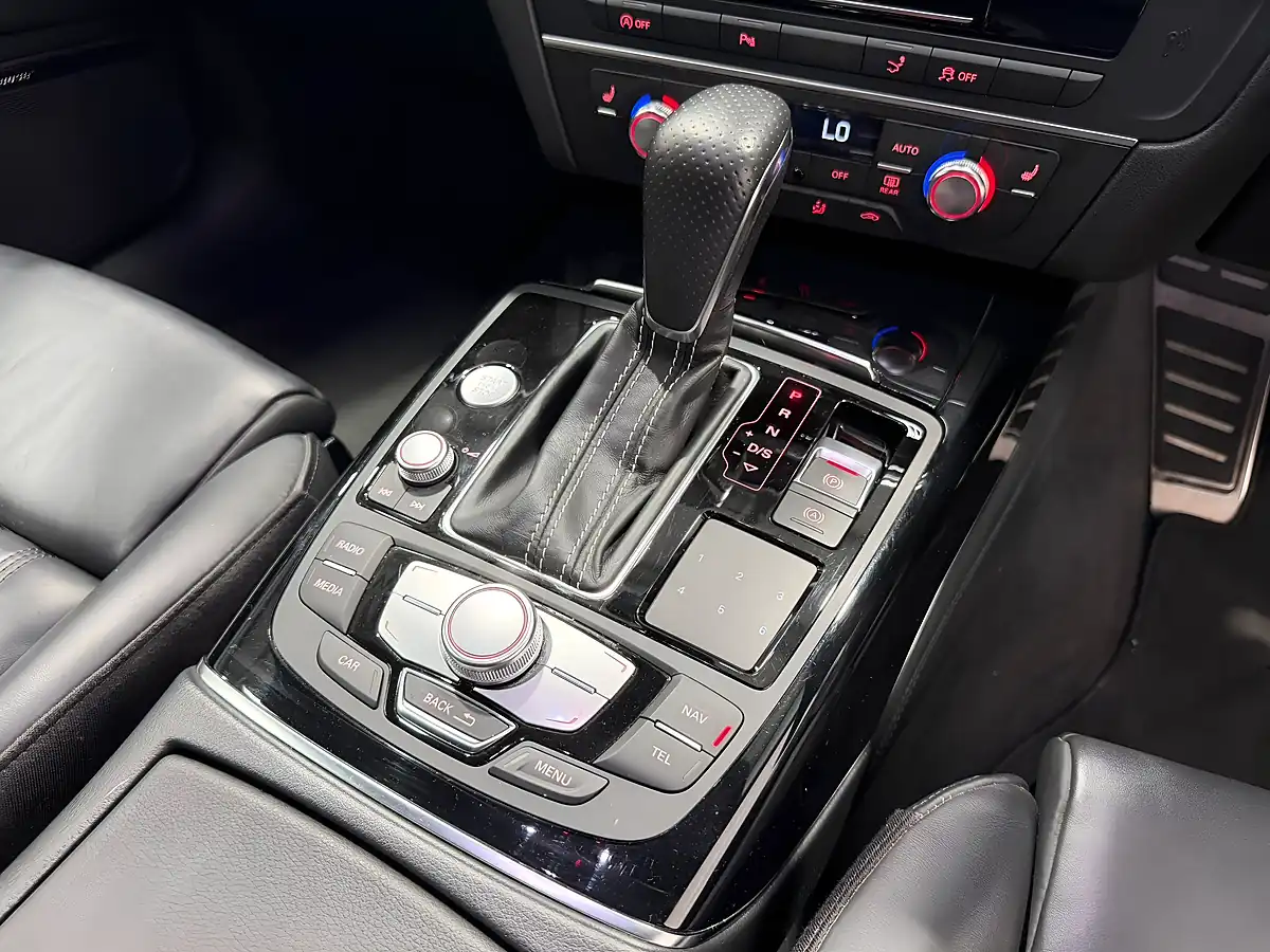 Used 2017 Audi A7 Black Edition Sportback Grey - Interior and Exterior details 13