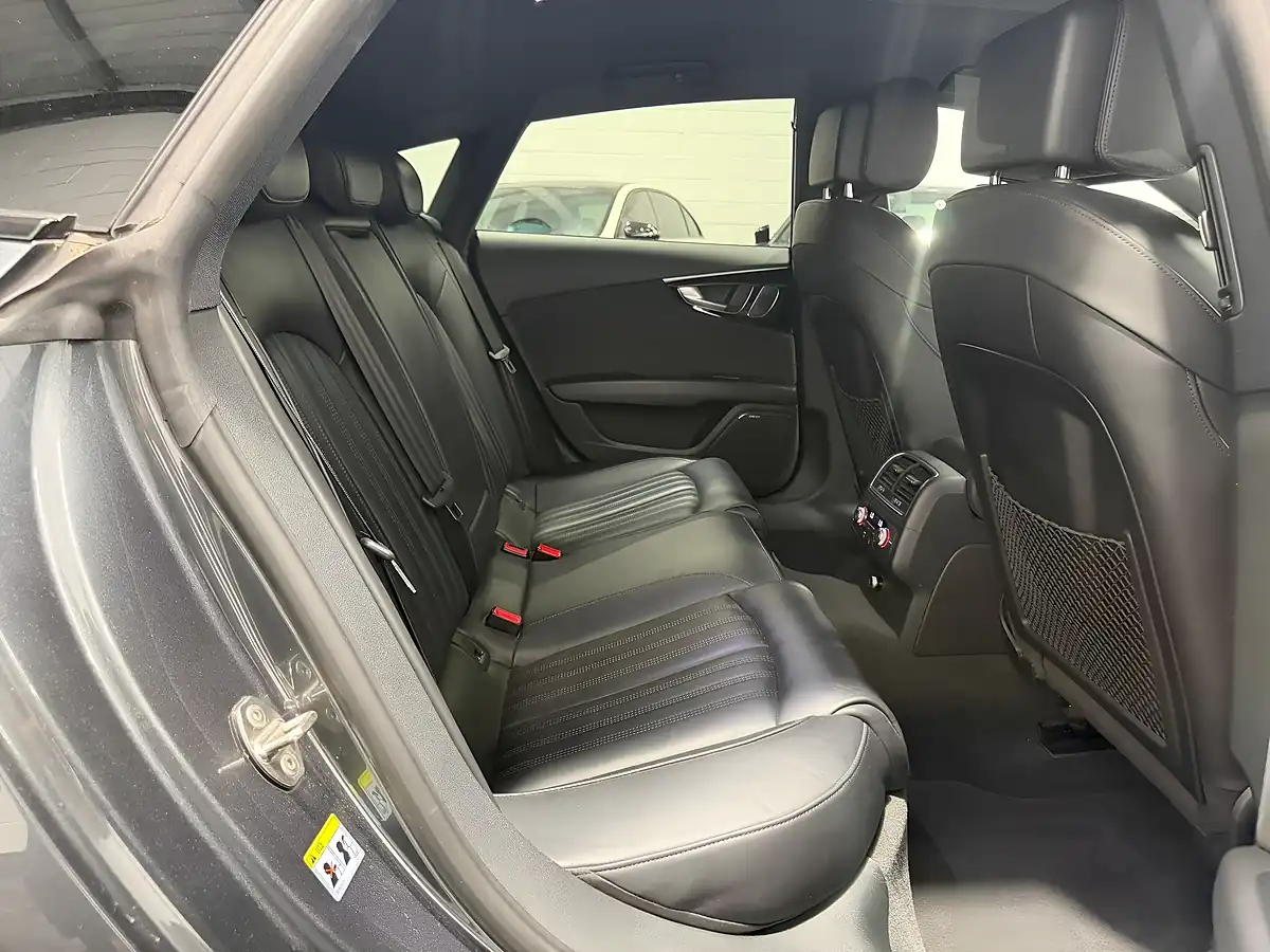 Used 2017 Audi A7 Black Edition Sportback Grey - Interior and Exterior details 16