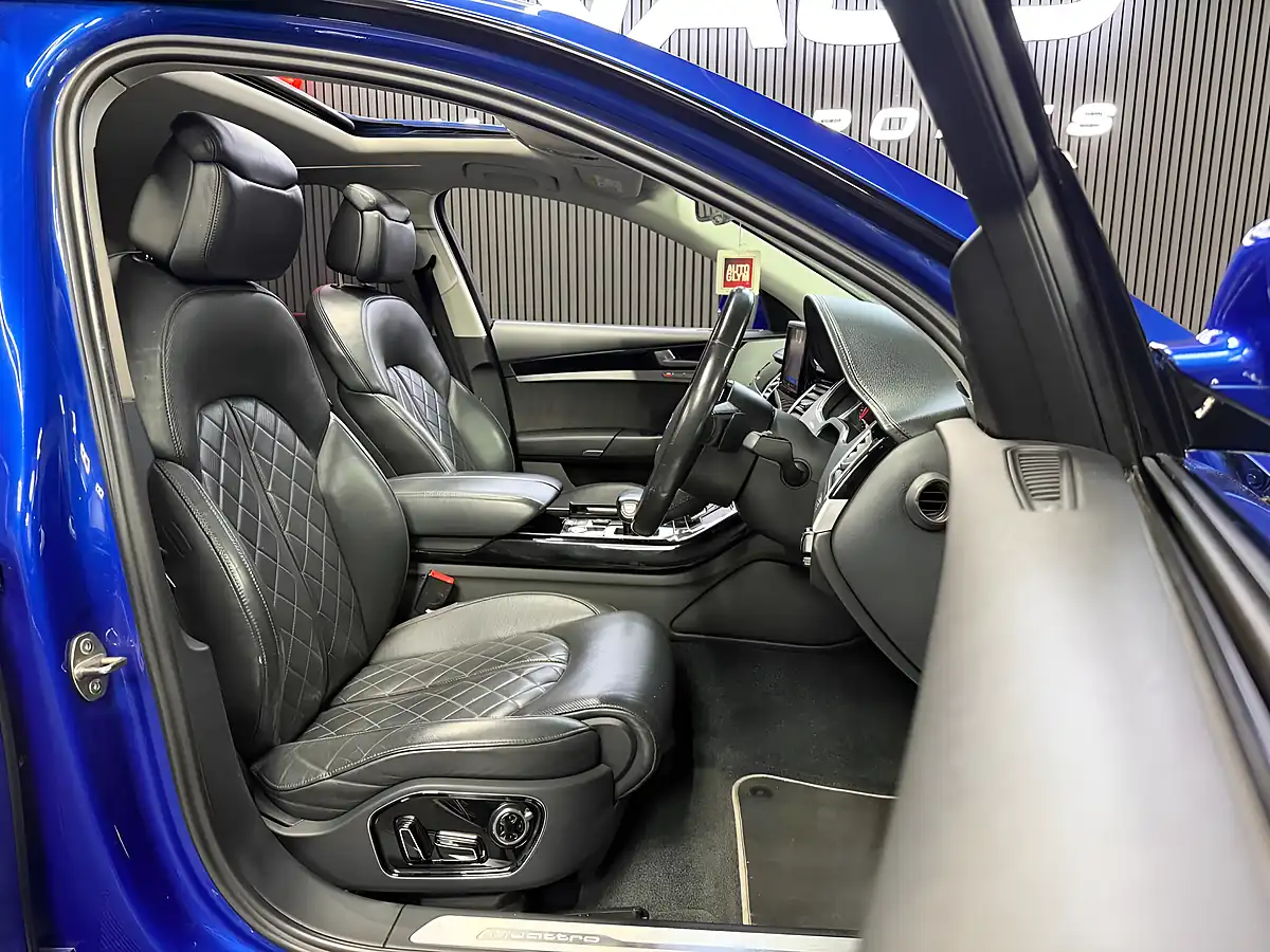 Used 2017 Audi A8 Black Edition Blue - Interior and Exterior details 11