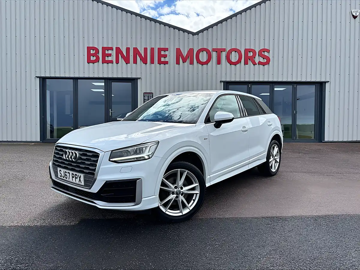 Used 2017 Audi Q2 S Line White - Front View