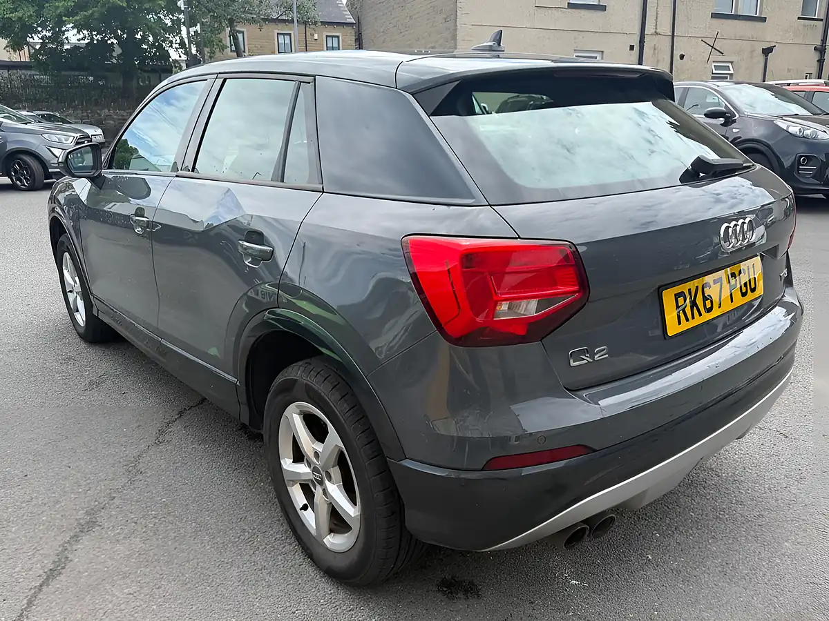 Used 2017 Audi Q2 Se Grey - Interior and Exterior details 3