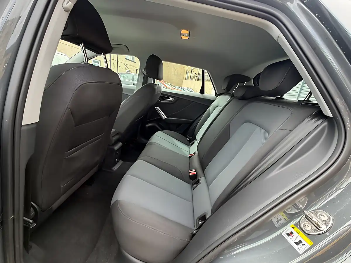 Used 2017 Audi Q2 Se Grey - Interior and Exterior details 8