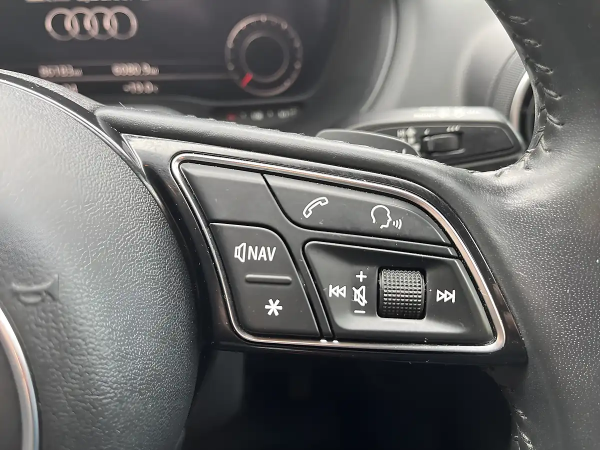 Used 2017 Audi Q2 Sport Grey - Interior and Exterior details 15