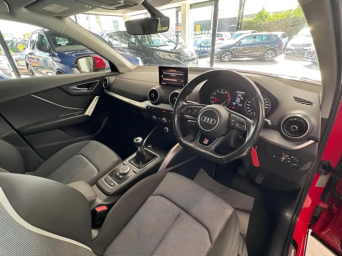 Used 2017 Audi Q2 Sport Red - Interior and Exterior details 15
