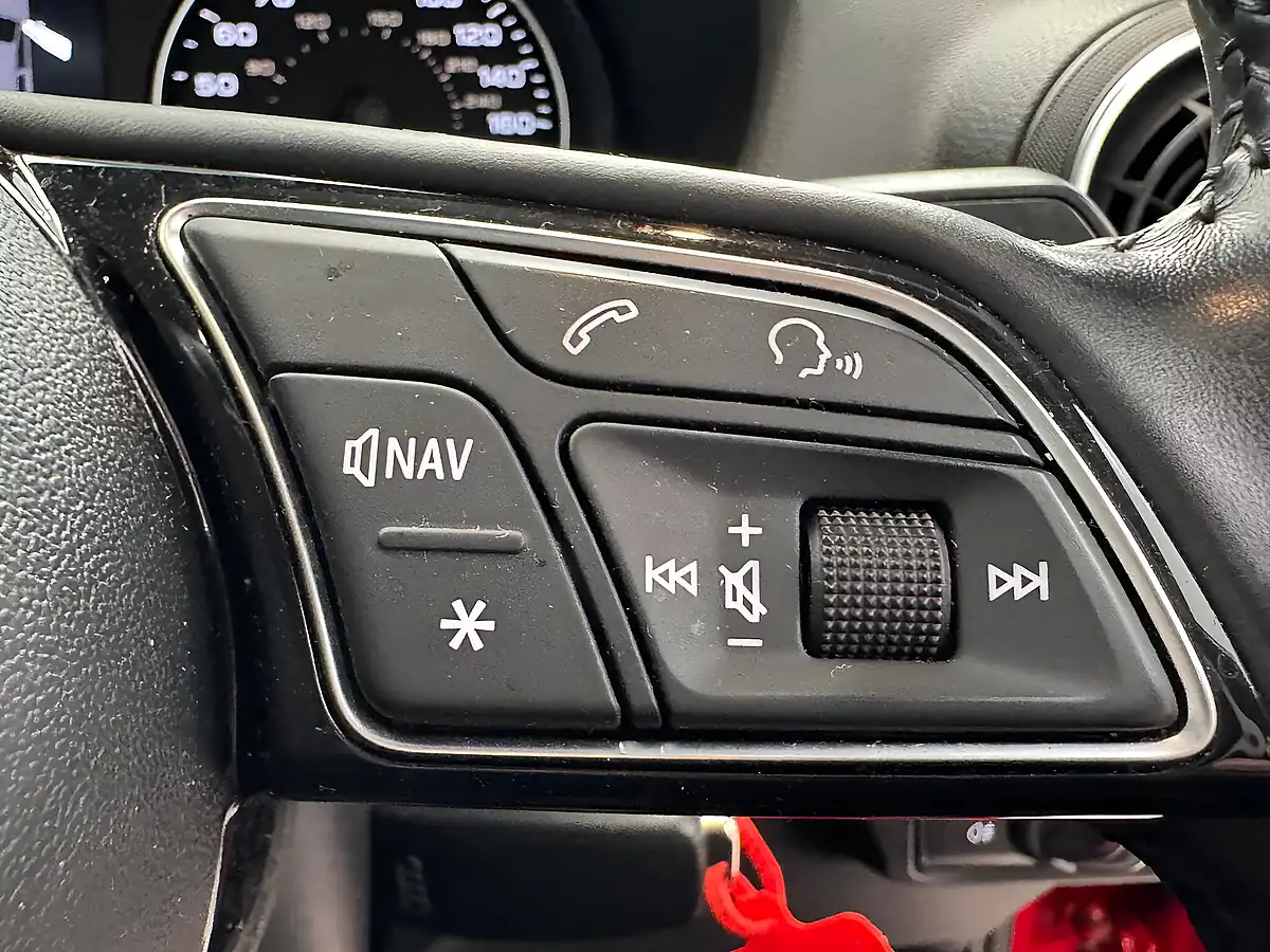 Used 2017 Audi Q2 Sport Red - Interior and Exterior details 16