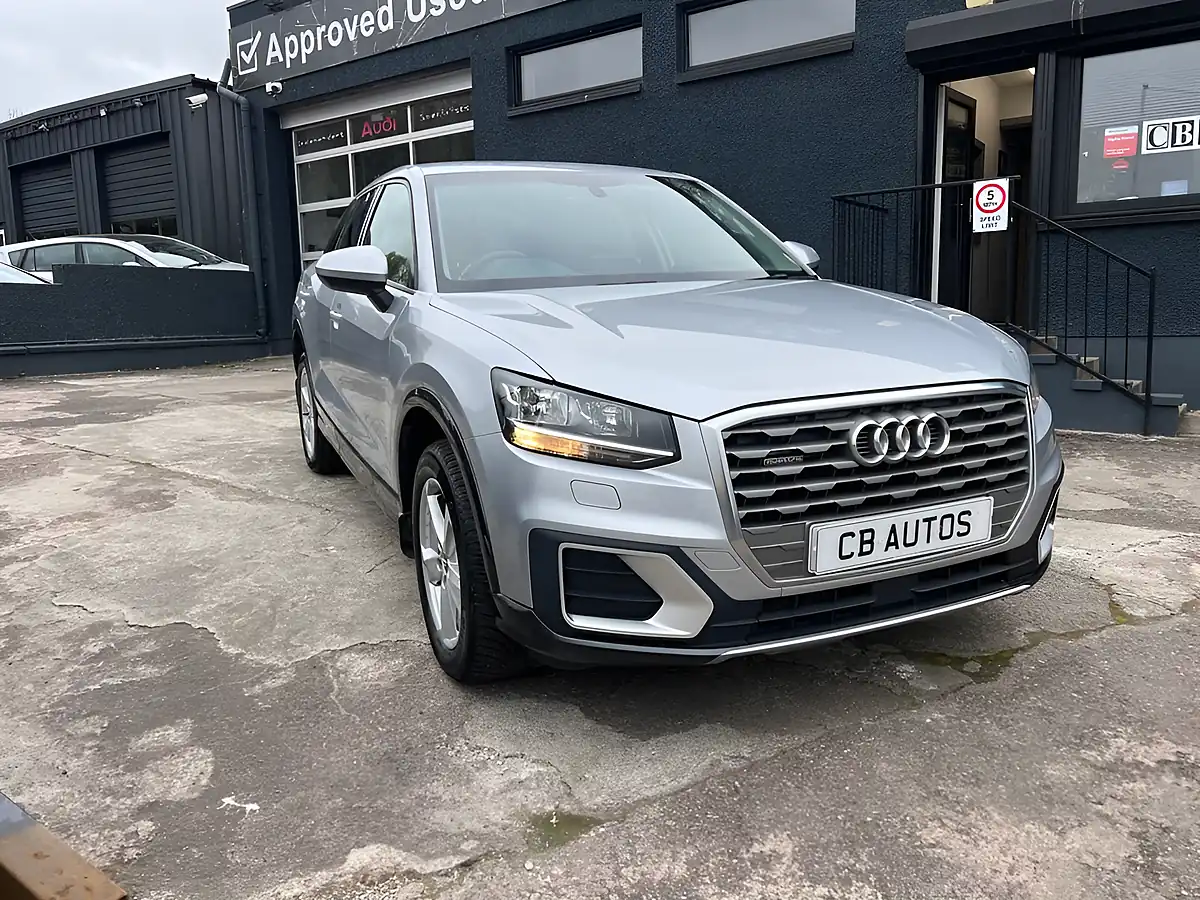 Used 2017 Audi Q2 Sport Silver - Interior and Exterior details 3