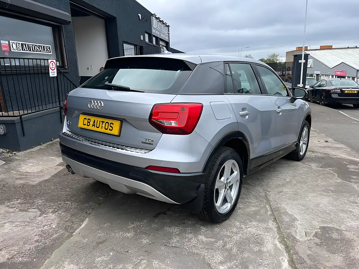 Used 2017 Audi Q2 Sport Silver - Interior and Exterior details 5
