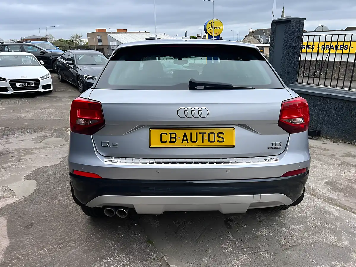 Used 2017 Audi Q2 Sport Silver - Interior and Exterior details 6