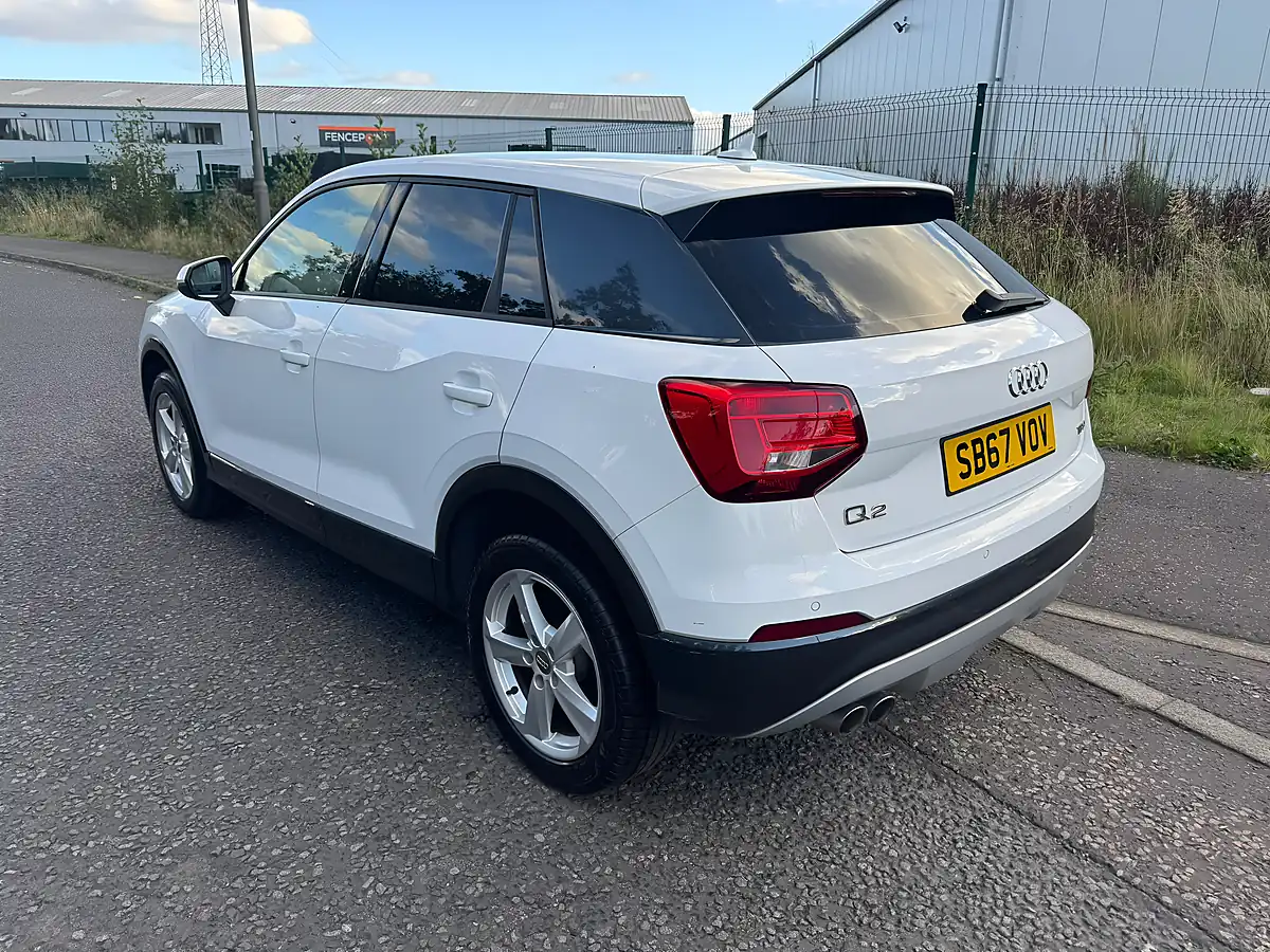 Used 2017 Audi Q2 Sport White - Interior and Exterior details 6