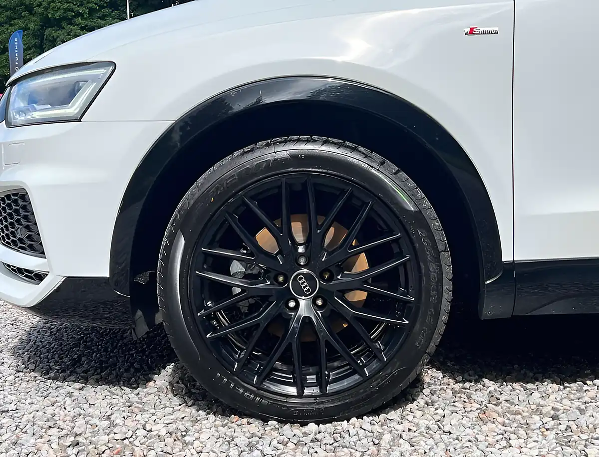 Used 2017 Audi Q3 Black Edition Glacier White - Interior and Exterior details 9