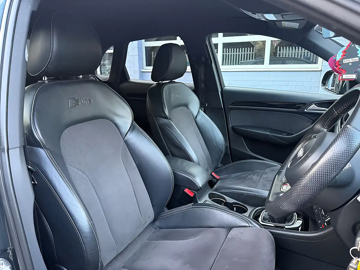 Used 2017 Audi Q3 Black Edition Green - Interior and Exterior details 20
