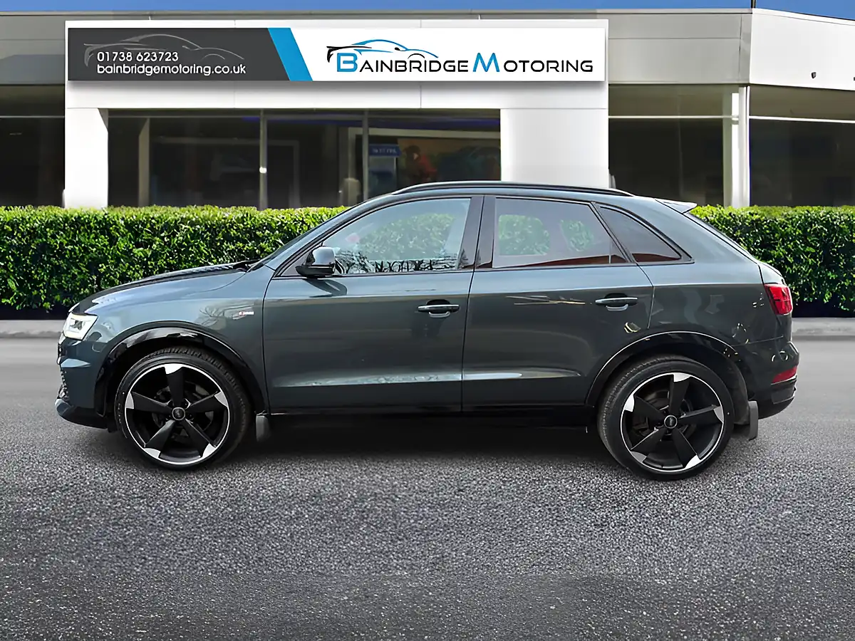 Used 2017 Audi Q3 Black Edition Green - Interior and Exterior details 6
