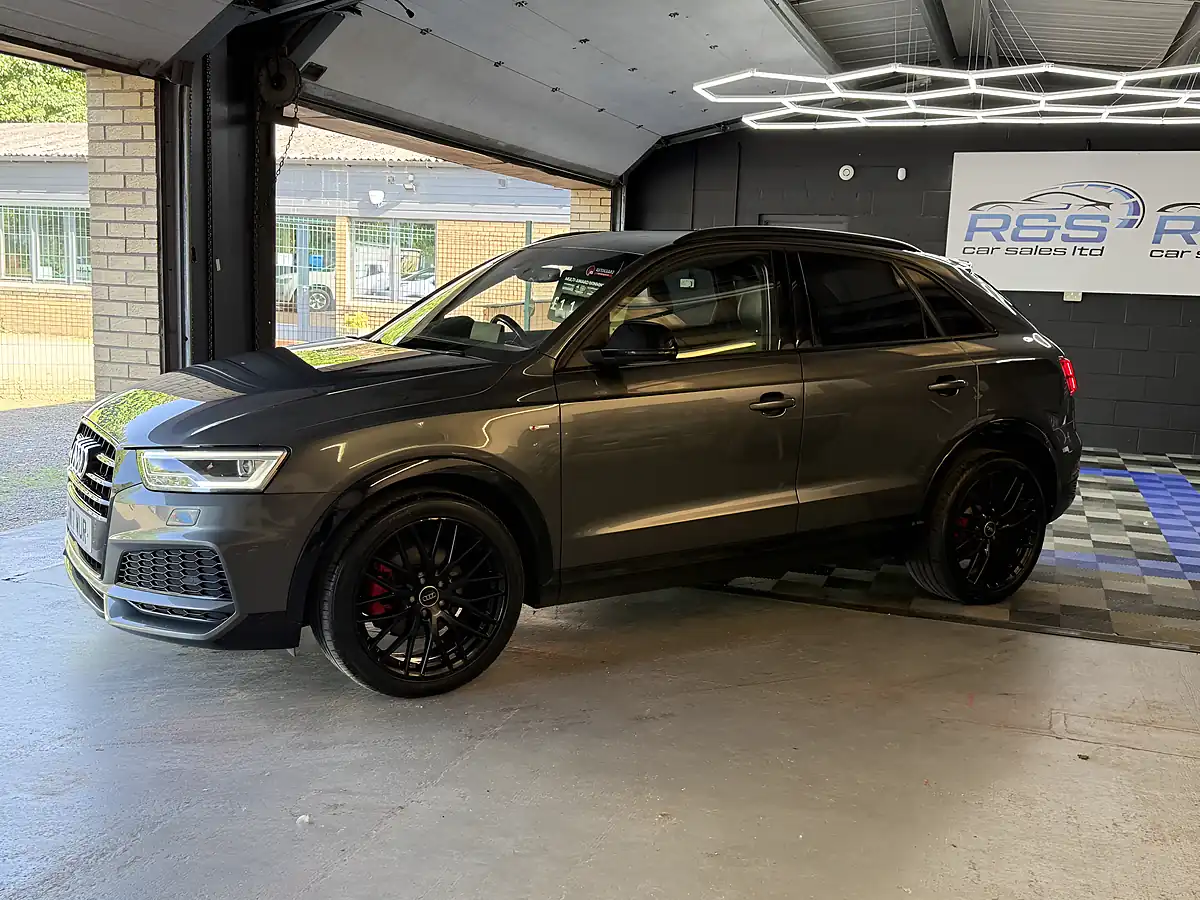 Used 2017 Audi Q3 Black Edition Grey - Interior and Exterior details 13