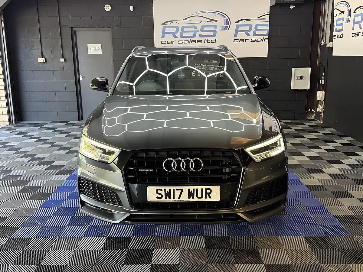 Used 2017 Audi Q3 Black Edition Grey - Interior and Exterior details 3