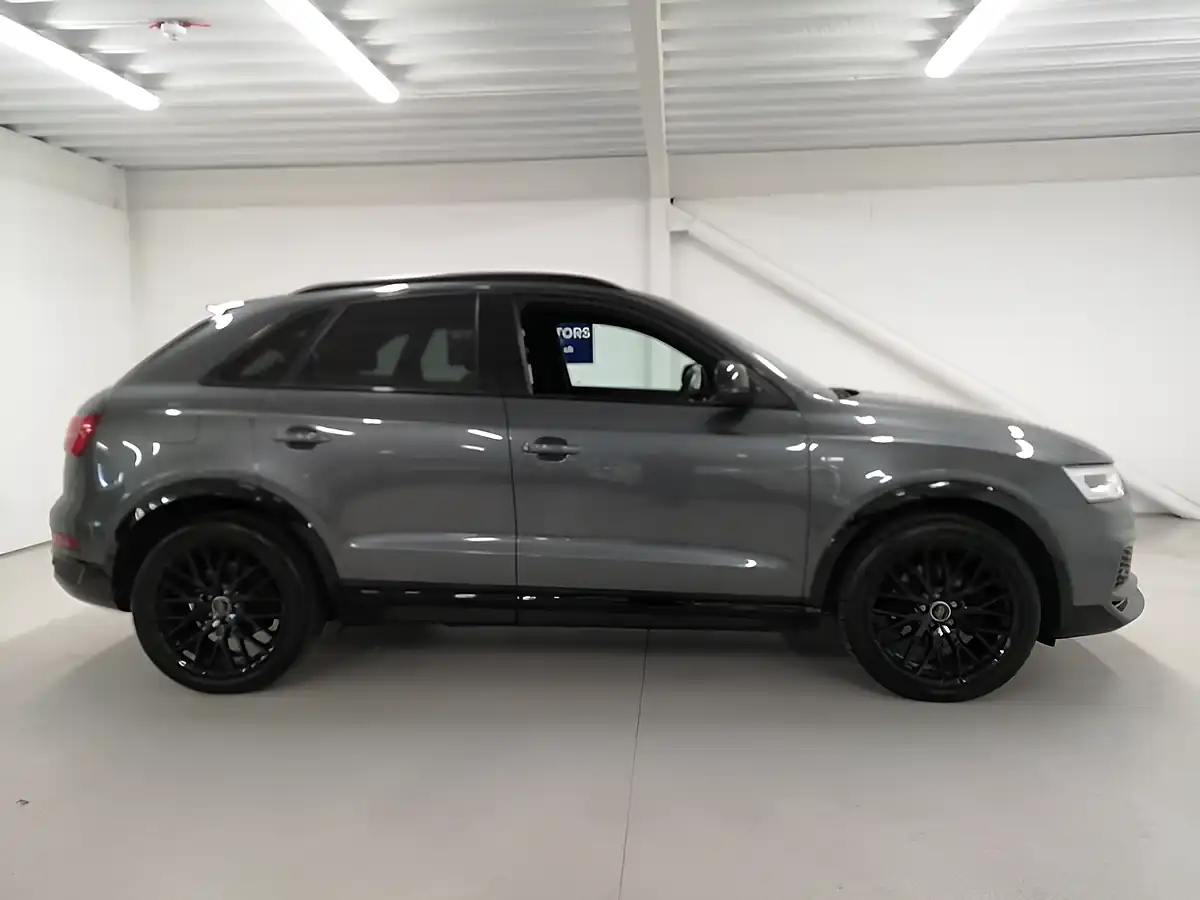 Used 2017 Audi Q3 Black Edition Grey - Interior and Exterior details 13