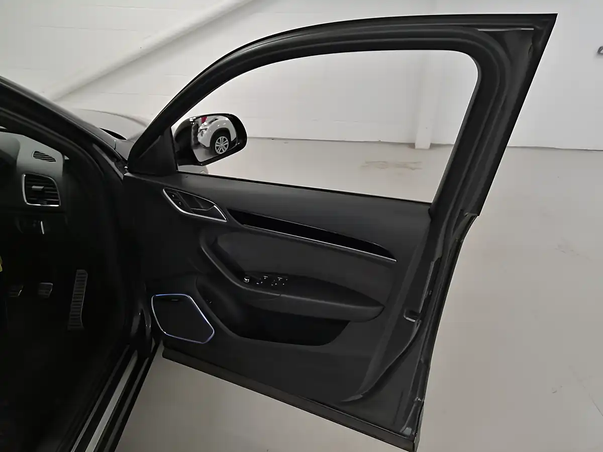 Used 2017 Audi Q3 Black Edition Grey - Interior and Exterior details 16