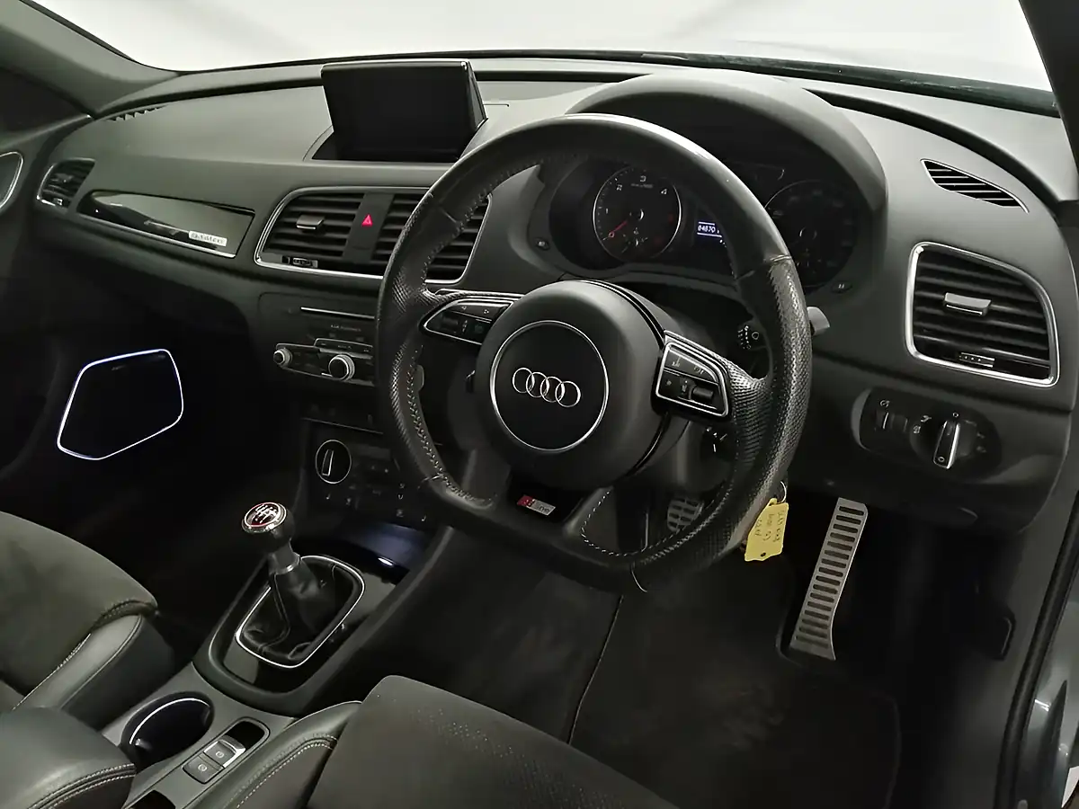 Used 2017 Audi Q3 Black Edition Grey - Interior and Exterior details 6