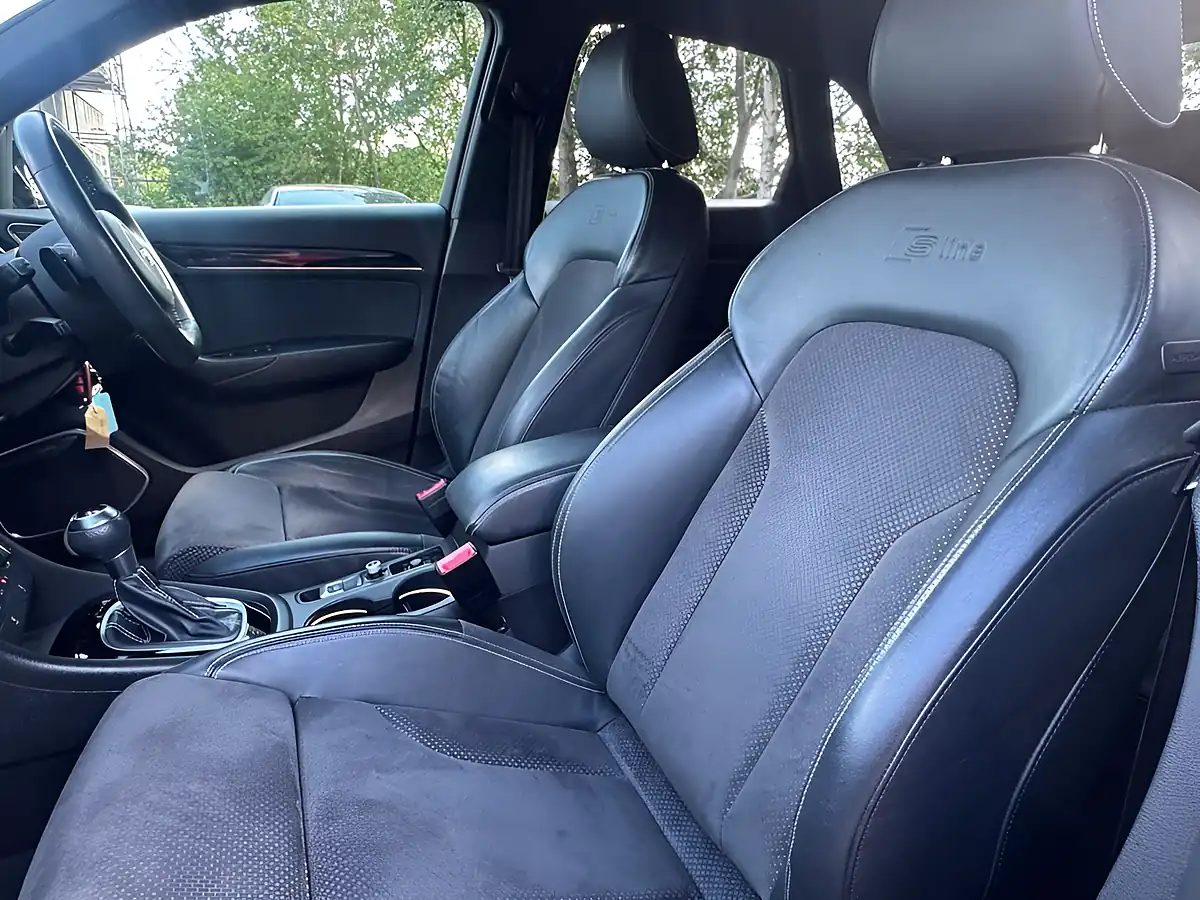 Used 2017 Audi Q3 Black Edition Grey - Interior and Exterior details 11