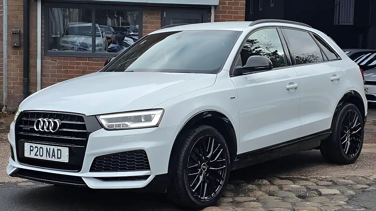 Used 2017 Audi Q3 Black Edition White - Interior and Exterior details 3