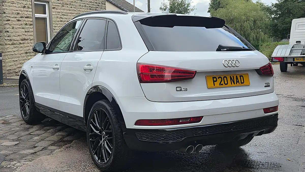 Used 2017 Audi Q3 Black Edition White - Interior and Exterior details 4