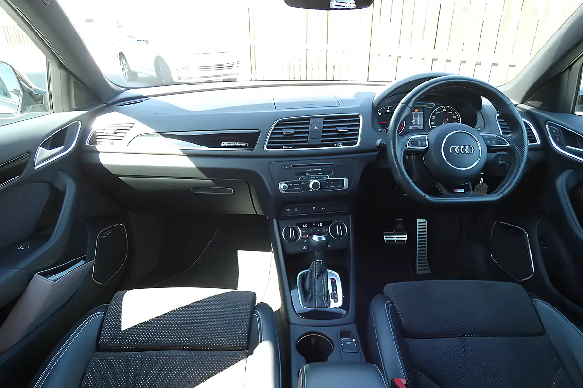 Used 2017 Audi Q3 Black Edition White - Interior and Exterior details 10